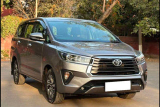 5 Used Toyota Innova Crysta in Panchkula