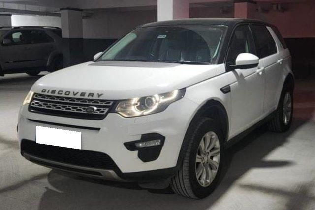 Second-hand 2017 Land Rover Discovery Sport Si4 HSE for sale in Bangalore