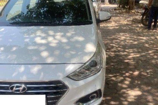 Hyundai Verna CRDi 1.6 SX Second-hand 2020 Hyundai Verna CRDi 1.6 SX for sale in Noida