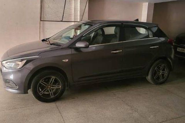Hyundai i20 Magna AT 1.4 Second-hand 2017 Hyundai i20 Magna AT 1.4 for sale in New Delhi