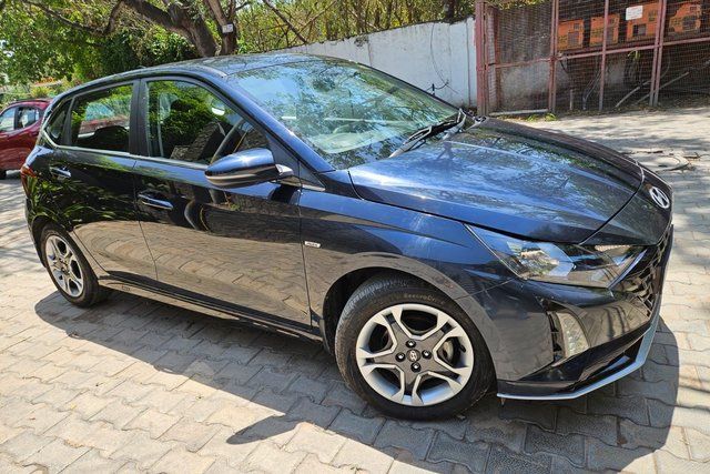 Hyundai i20 Sportz Opt IVT Second-hand 2025 Hyundai i20 Sportz Opt IVT for sale in New Delhi