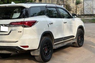Used Toyota Fortuner 2.8 4WD AT BSIV