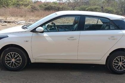 49 Used Hyundai i20 in Nashik