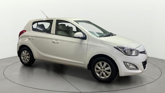 Second-hand 2013 Hyundai i20 Sportz 1.2 for sale in Surat