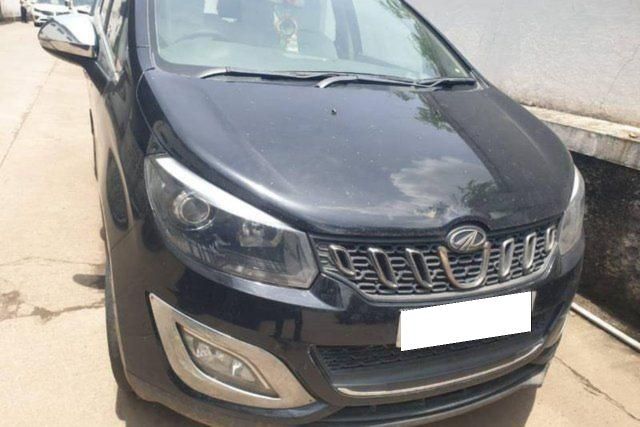 Second-hand 2018 Mahindra Marazzo M6 for sale in Pune