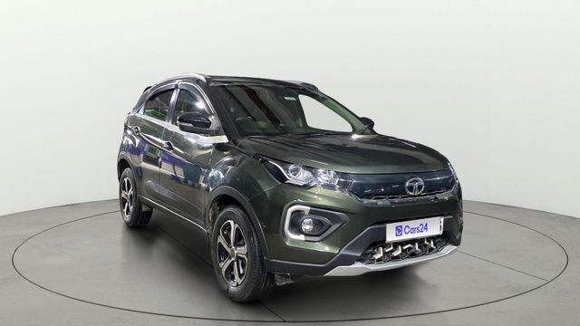 Second-hand 2022 Tata Nexon XZA Plus HS AMT for sale in Kolkata