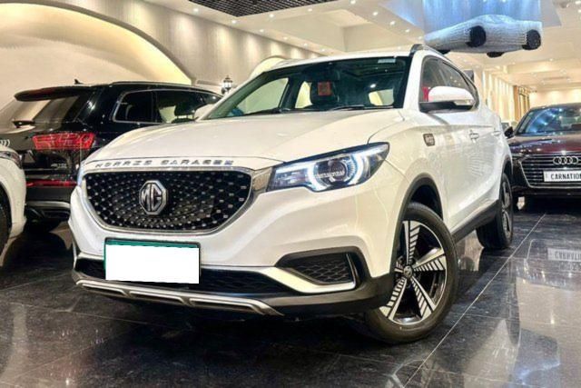 Second-hand 2023 MG ZS EV Exclusive for sale in New Delhi
