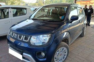 1 Used Maruti Ignis in Chattarpur