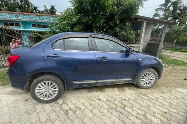 Maruti Suzuki Swift Dzire ZXI Second-hand 2017 Maruti Suzuki Swift Dzire ZXI for sale in Sonitpur