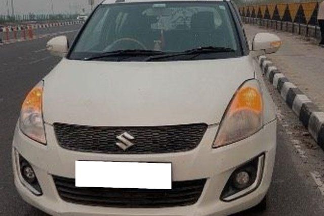 Second-hand 2016 Maruti Suzuki Swift VXI for sale in New Delhi