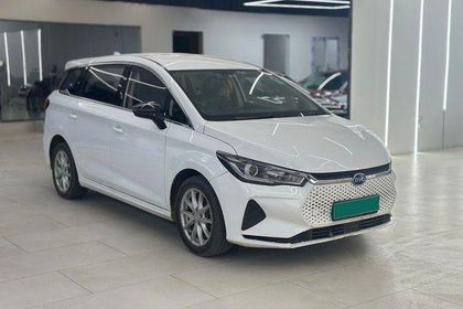 BYD E6 Electric