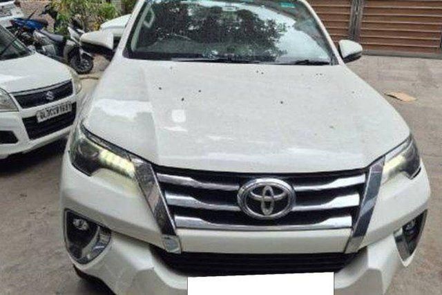 Second-hand 2018 Toyota Fortuner 2.8 4WD AT BSIV for sale in New Delhi