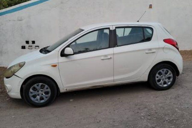 Hyundai i20 1.2 Magna Second-hand 2012 Hyundai i20 1.2 Magna for sale in Bhavnagar