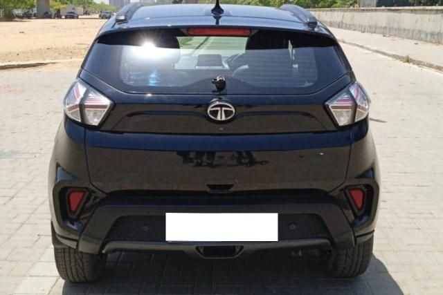 Tata Nexon XZA Plus P Dark Edition AMT Diesel Second-hand 2022 Tata Nexon XZA Plus P Dark Edition AMT Diesel for sale in Ahmedabad