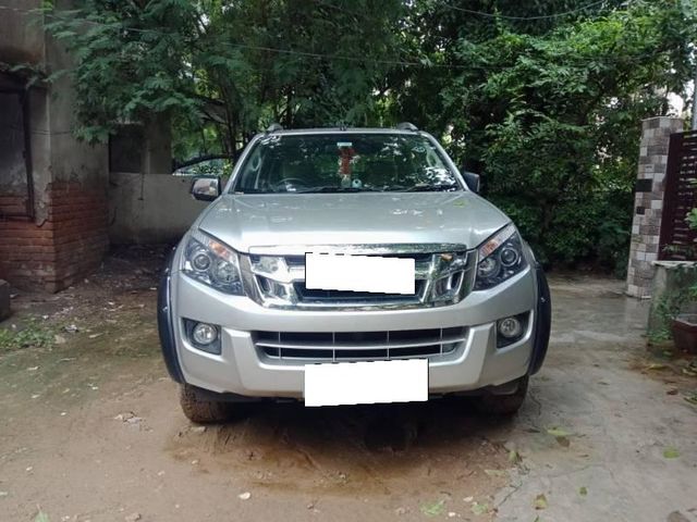 Isuzu D-Max 4X4 Second-hand 2018 Isuzu D-Max 4X4 for sale in New Delhi
