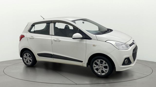 Second-hand 2016 Hyundai Grand i10 1.2 Kappa Magna BSIV for sale in Bangalore