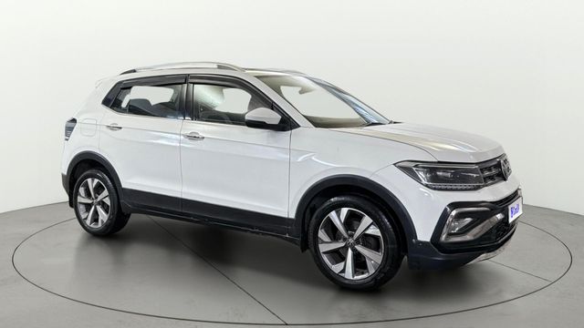Second-hand 2022 Volkswagen Taigun 1.0 TSI Topline AT BSVI for sale in New Delhi