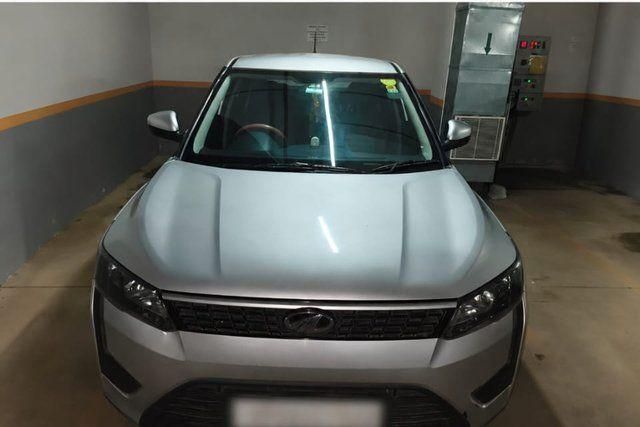 Mahindra XUV300 W4 Diesel BSIV Second-hand 2020 Mahindra XUV300 W4 Diesel BSIV for sale in Gurgaon
