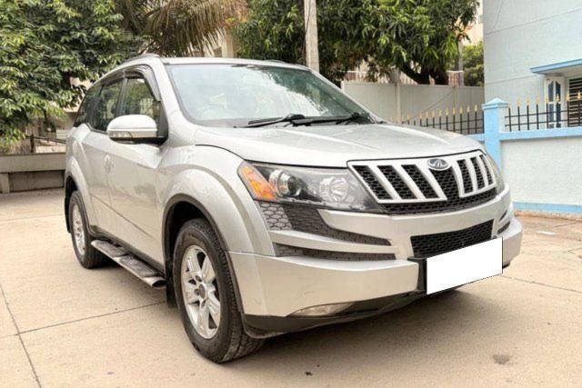Mahindra XUV500 W8 2WD Second-hand 2015 Mahindra XUV500 W8 2WD for sale in Bangalore