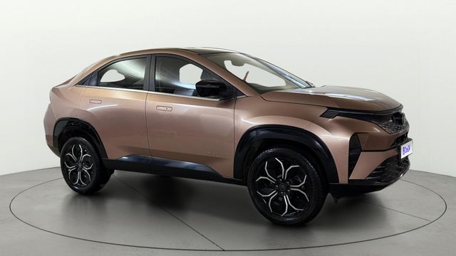 Second-hand 2024 Tata Curvv Accomplished Plus A Diesel for sale in New Delhi