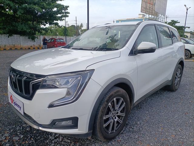 Mahindra XUV700 AX7 7Str AT Second-hand 2021 Mahindra XUV700 AX7 7Str AT for sale in Bangalore