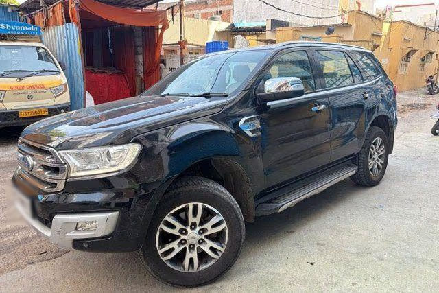 Ford Endeavour 2.2 Titanium AT 4X2 Second-hand 2018 Ford Endeavour 2.2 Titanium AT 4X2 for sale in Hyderabad