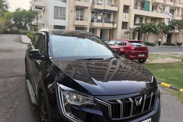 Second-hand 2025 Mahindra XUV700 AX7L 7Str Diesel AT for sale in Gurgaon
