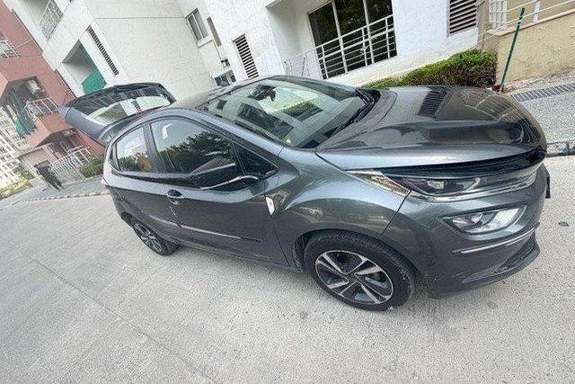 Second-hand 2022 Tata Altroz XZ Plus DCT BSVI for sale in New Delhi