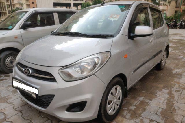 Second-hand 2011 Hyundai i10 Magna for sale in New Delhi