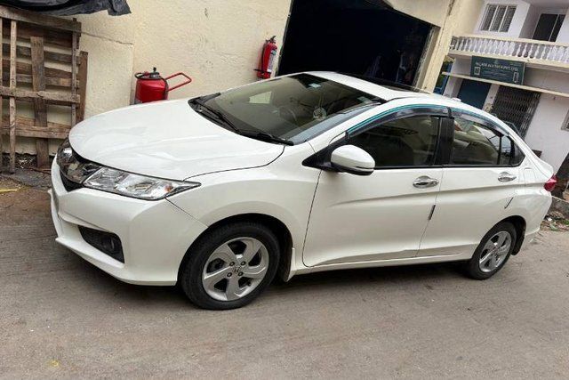 Honda City i VTEC CVT VX Second-hand 2015 Honda City i VTEC CVT VX for sale in Bangalore