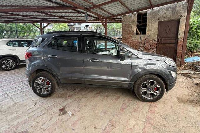 Second-hand 2019 Ford Ecosport 1.5 Diesel Titanium Plus BSIV for sale in Ghaziabad
