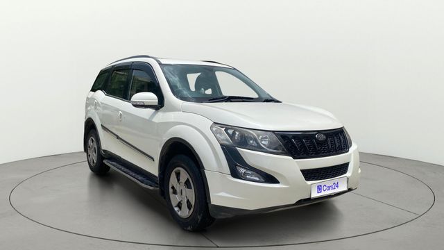 Mahindra XUV500 W6 2WD Second-hand 2015 Mahindra XUV500 W6 2WD for sale in Jaipur