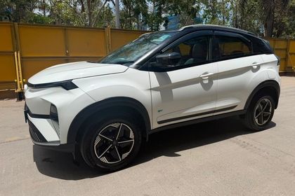 Tata Nexon EV Empowered Plus LR