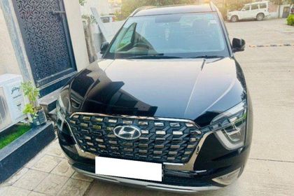 Used Platinum 7-Seater Diesel BSVI