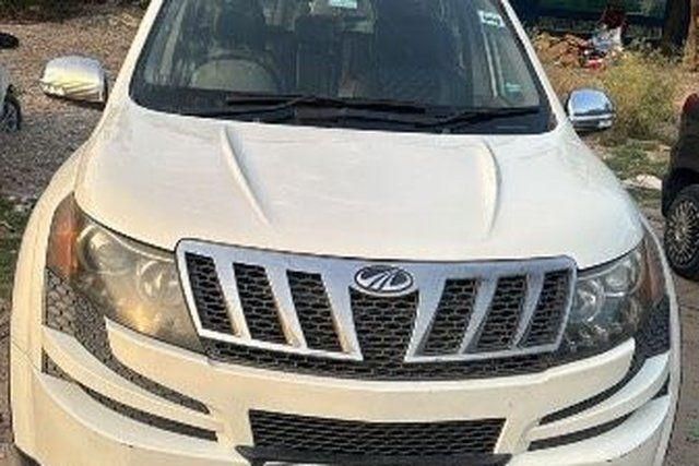 Second-hand 2012 Mahindra XUV500 W8 FWD for sale in Chandigarh