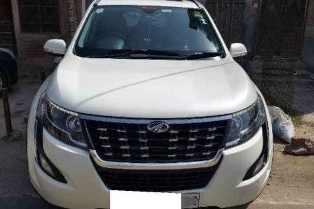 Mahindra XUV500 W11 Option BSIV Second-hand 2019 Mahindra XUV500 W11 Option BSIV for sale in Fazilka
