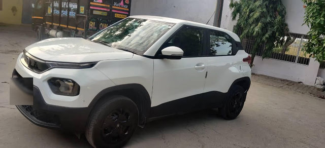 Second-hand 2025 Tata Punch Adventure Plus for sale in New Delhi