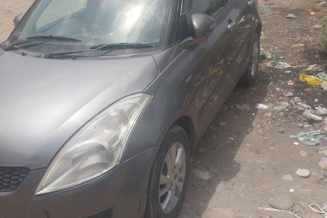 Maruti Suzuki Swift ZXI Second-hand 2013 Maruti Suzuki Swift ZXI for sale in Jammu