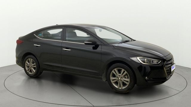 Hyundai Elantra 2.0 SX Second-hand 2019 Hyundai Elantra 2.0 SX for sale in Mumbai