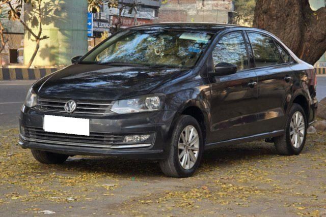 Volkswagen Vento 1.2 TSI Highline AT Second-hand 2016 Volkswagen Vento 1.2 TSI Highline AT for sale in New Delhi