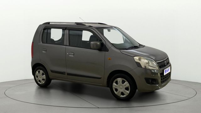 Second-hand 2017 Maruti Suzuki Wagon R VXI BS IV for sale in Mumbai