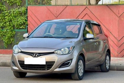 2012 हुंडई आई20 1.4 CRDi Magna