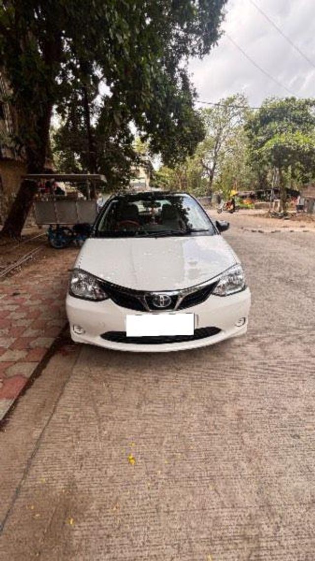 Second-hand 2016 Toyota Etios Liva 1.2 V Dual Tone for sale in Thane