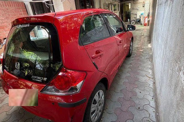Second-hand 2017 Honda Brio 1.2 S MT for sale in Surat