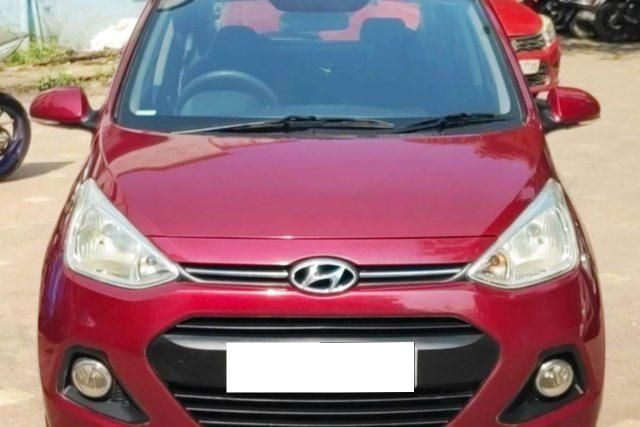 Hyundai Grand i10 AT Asta Second-hand 2014 Hyundai Grand i10 AT Asta for sale in Mira Road