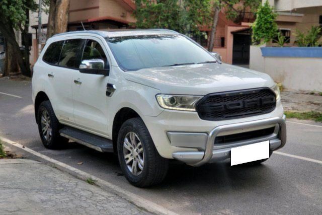 Second-hand 2018 Ford Endeavour 3.2 Titanium AT 4X4 for sale in Bangalore