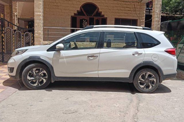 Honda BR-V i-DTEC V MT Second-hand 2016 Honda BR-V i-DTEC V MT for sale in Sirohi
