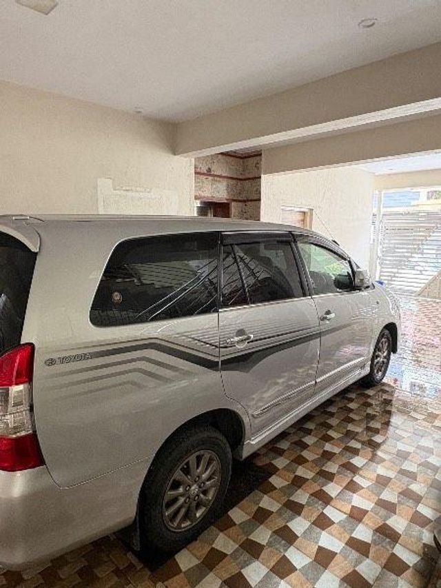 Second-hand 2014 Toyota Innova 2.5 G (Diesel) 7 Seater BS IV for sale in Bangalore