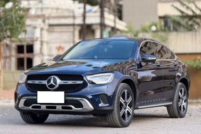 Mercedes-Benz GLC 220d 4MATIC Second-hand 2021 Mercedes-Benz GLC 220d 4MATIC for sale in Surat