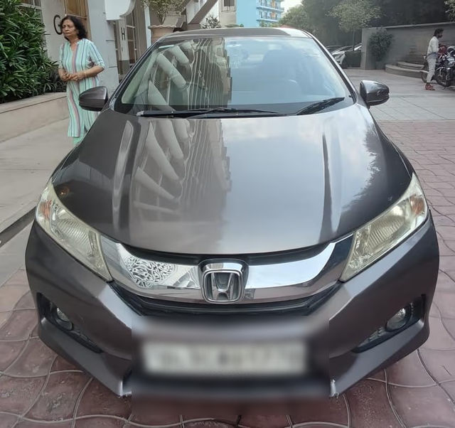Honda City i VTEC V Second-hand 2016 Honda City i VTEC V for sale in Gurgaon